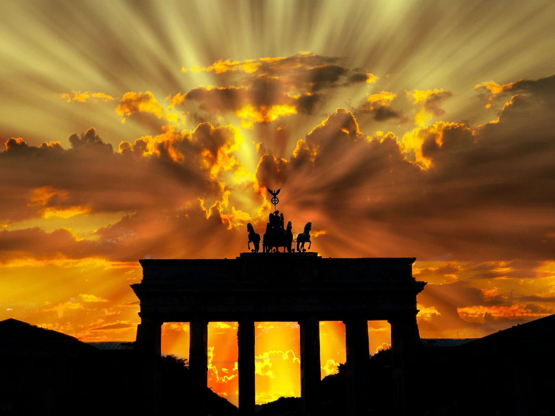 Importance of German in Germany | Learn German Faster A1, A2, B1 | Free Guide