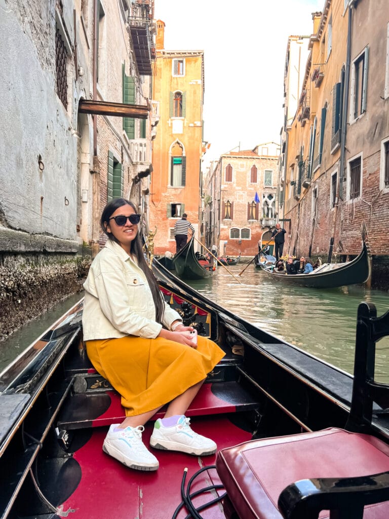 Portfolio 15 Travel Vlogger Eri in Germany in Venice